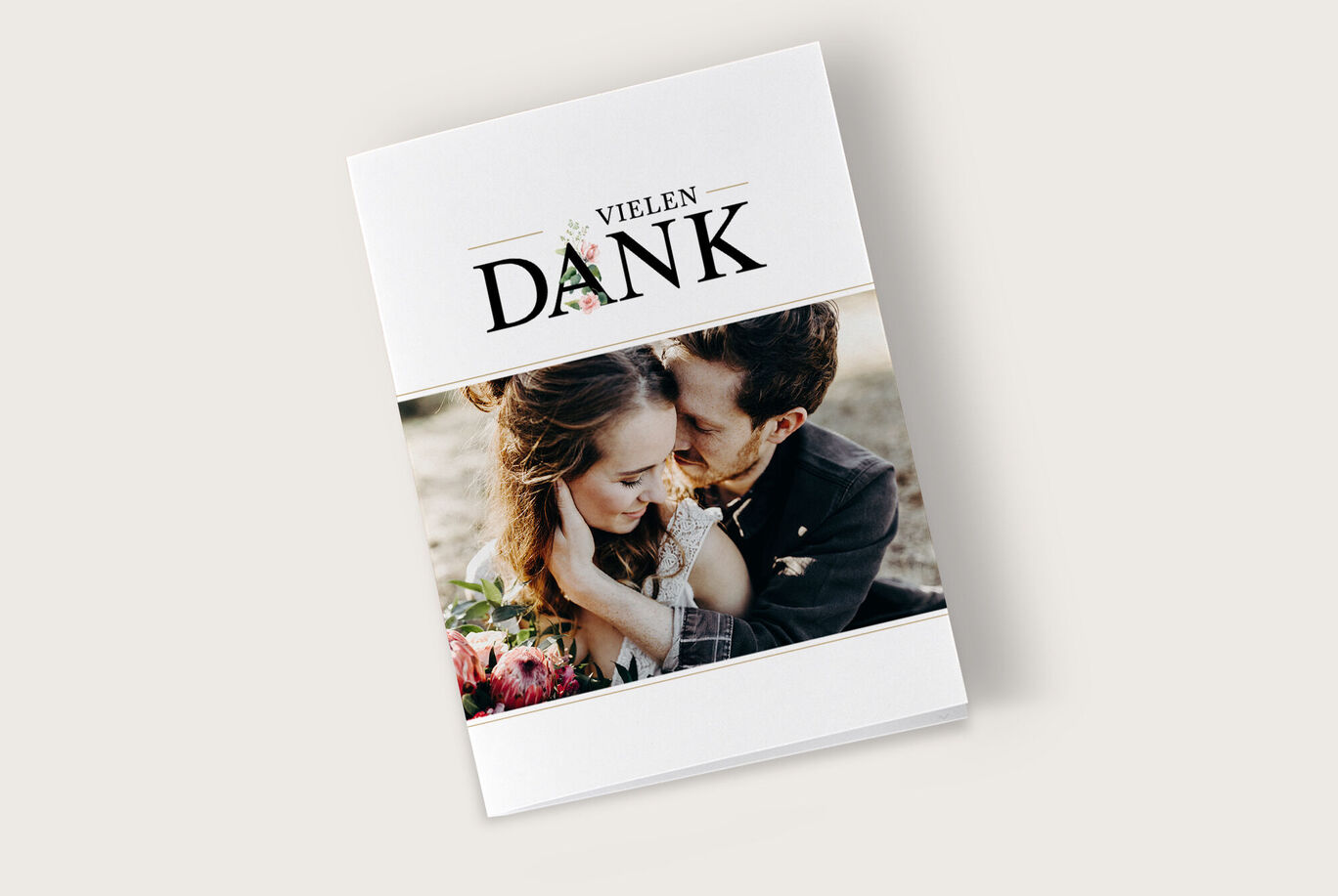 Ein wunderschön gestaltetes Dankeschön-Fotokatalog mit floralen Motiven