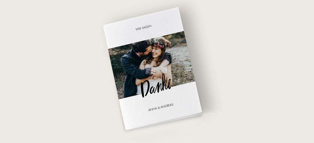 Ein Dankesbuch mit liebevollem Cover-Design zeigt die Worte 'Danke' und Personennamen.