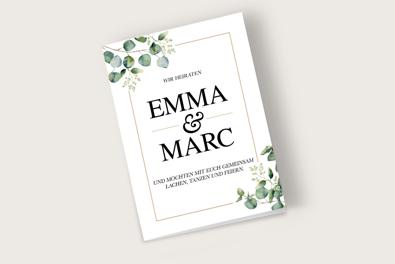 Wundervolles Einladungskarten-Design in sanften Grüntönen mit den Namen Emma und Marc sowie herzlicher Einladung zur Feier.