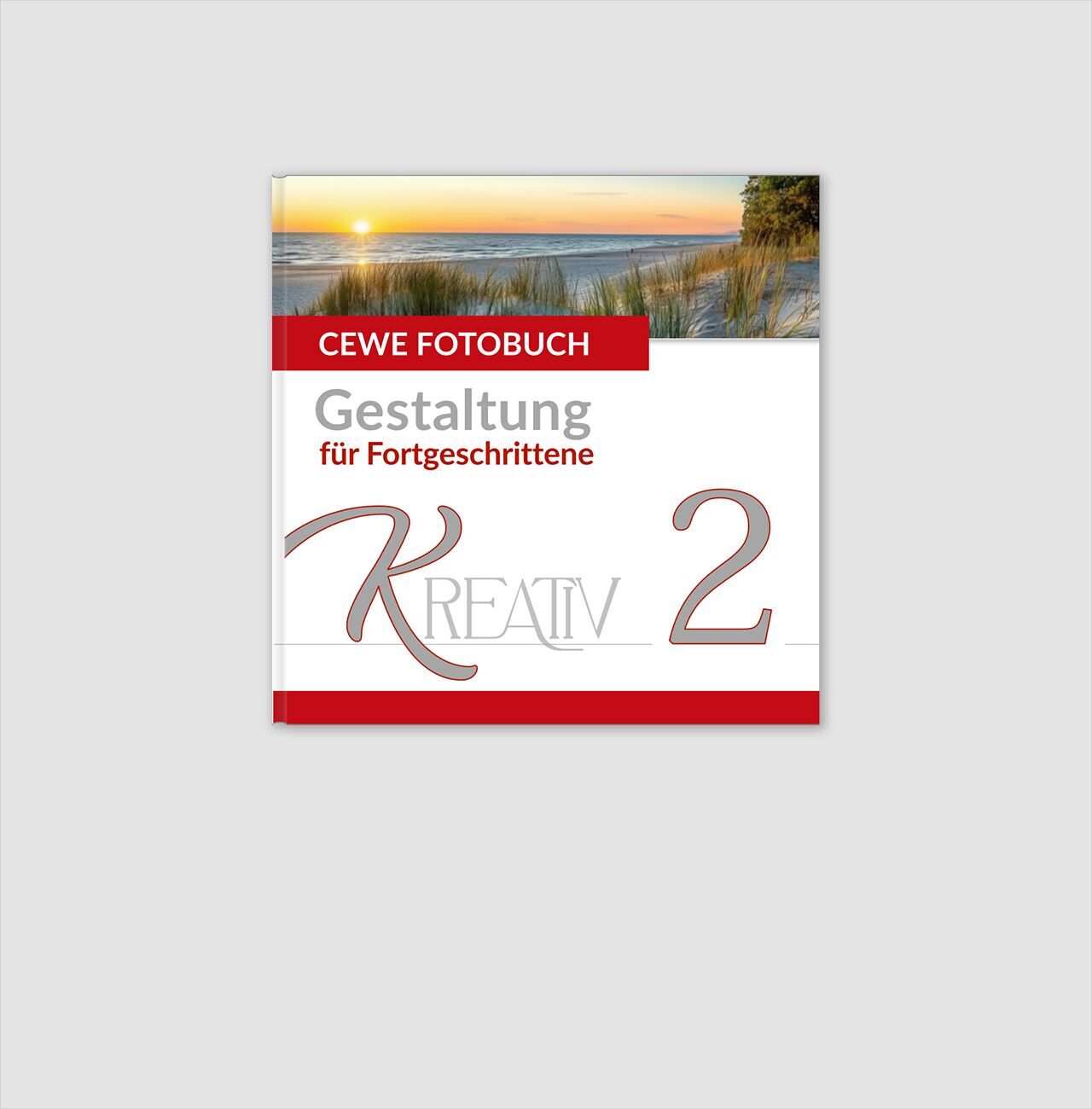 Ein CEWE FOTOBUCH Cover mit dem Titel „Gestaltung für Fortgeschrittene – Kreativ 2“