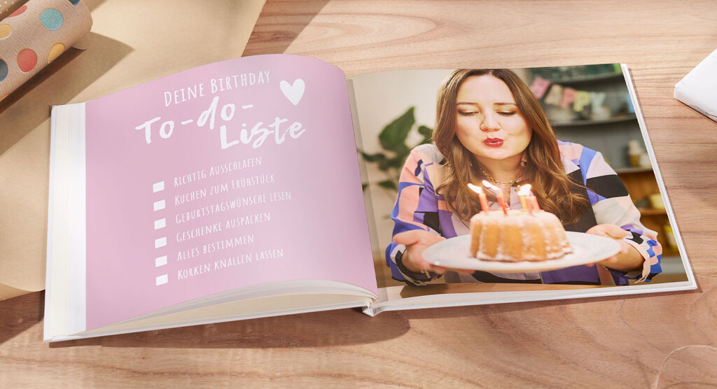 Eine kreative Geburtstags-To-do-Liste in einem CEWE Fotobuch.