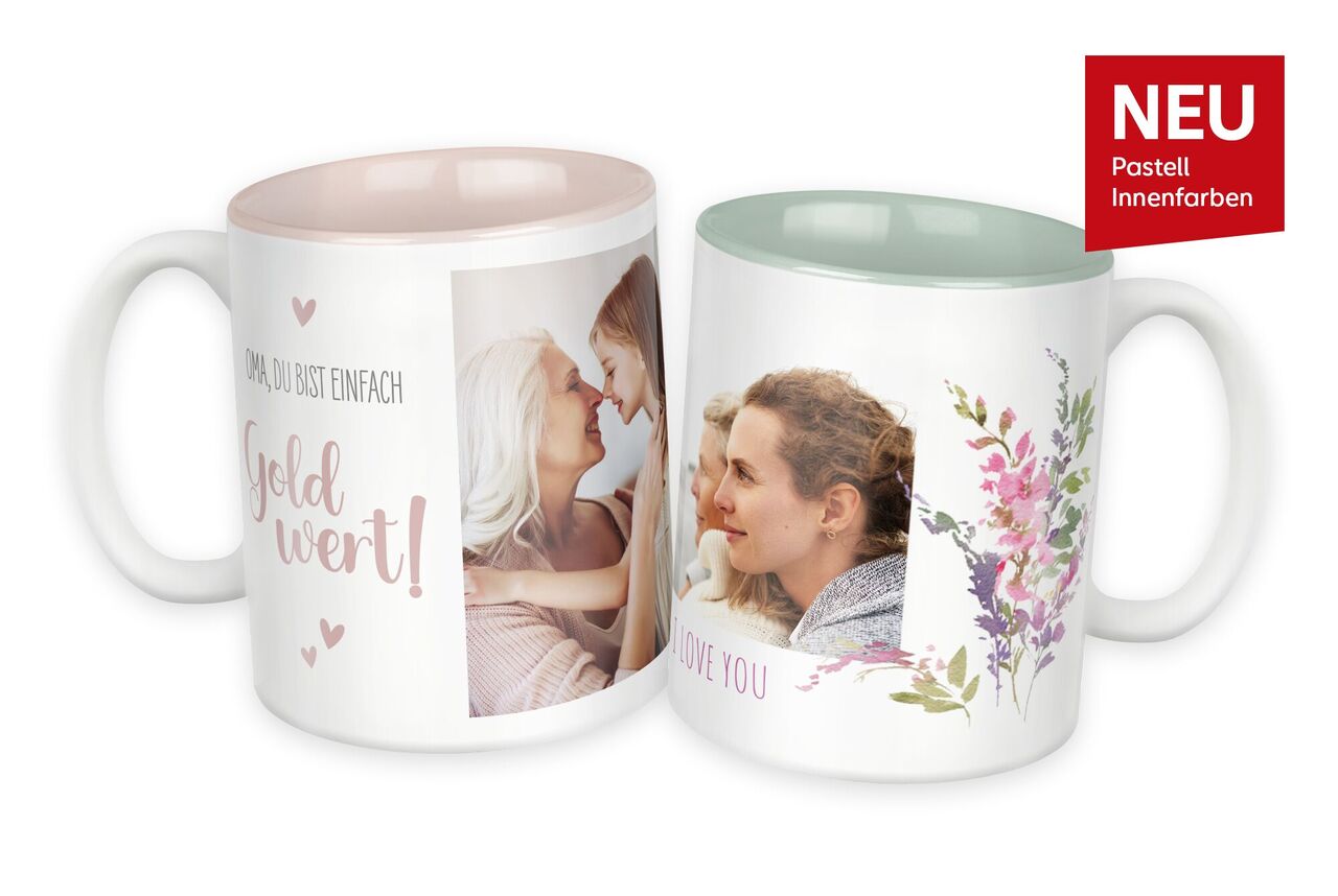 Zwei Fototassen mit persönlichen Motiven, zarten Blumen und Herzbotschaften, neue Pastell-Innenfarben