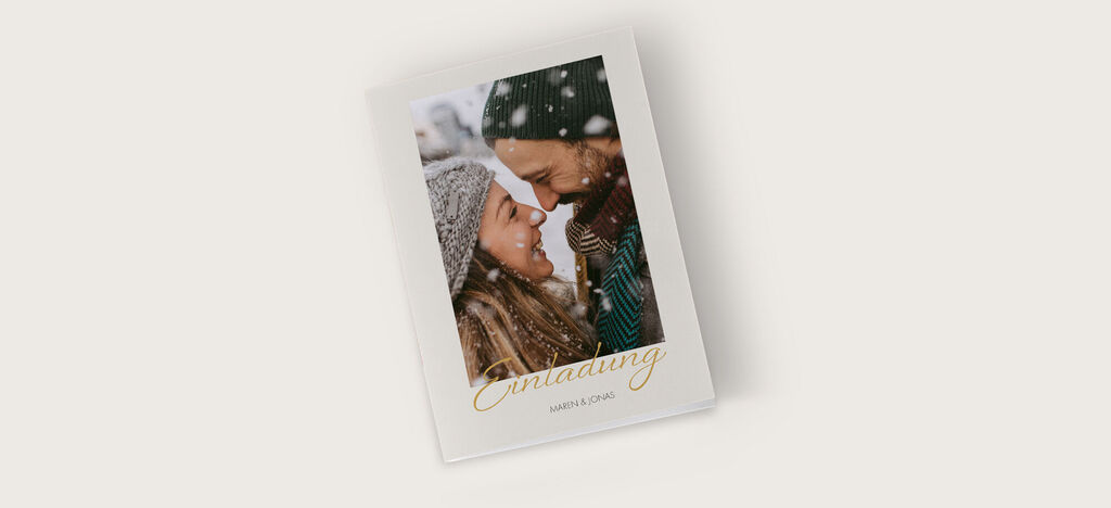 Ein wunderschön gestaltetes Einladungskarten-Cover mit winterlichen Motiven